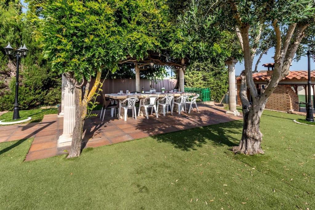 Casa Rural Con Piscina Privada, Barbacoa, Wifi Y Parking Incluido Viloví de Oñar Buitenkant foto